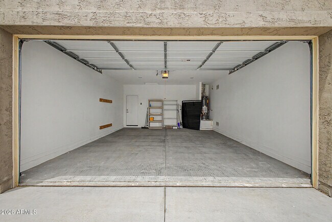 Building Photo - 18368 Puget Ave