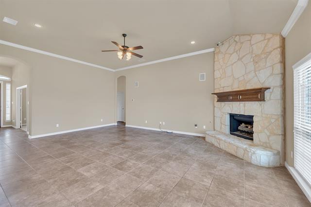 Building Photo - 1297 Forest Green Dr