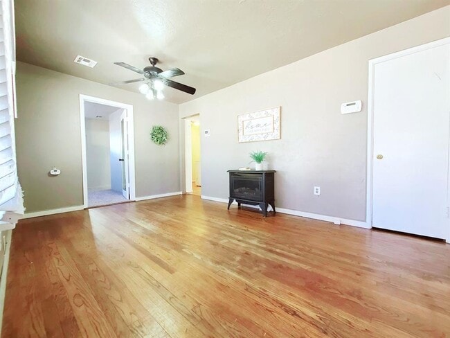 Building Photo - 3512 N Holman Ct