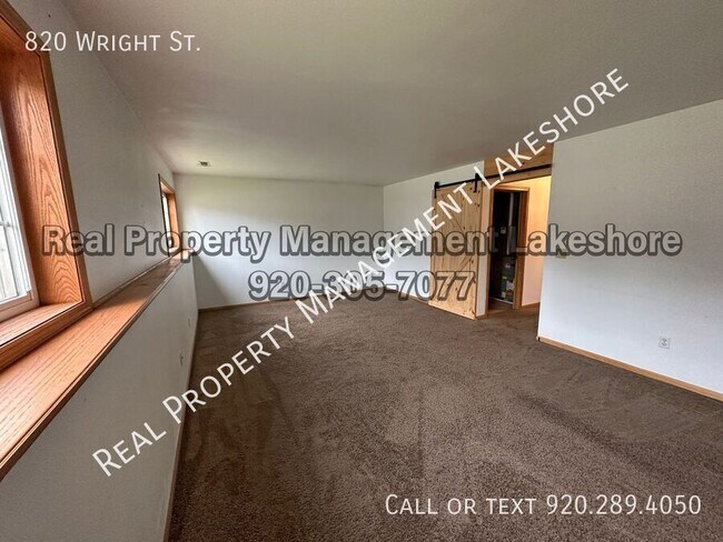 Building Photo - 820 Wright St