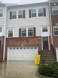 Building Photo - 1527 Witchhazel Cir