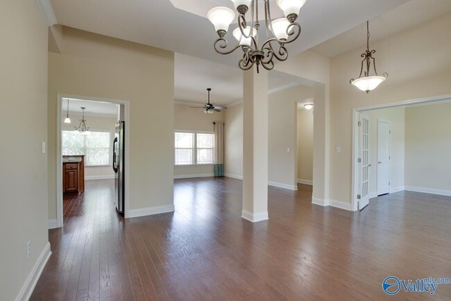 Building Photo - 2505 Caldwell Park Ct SE