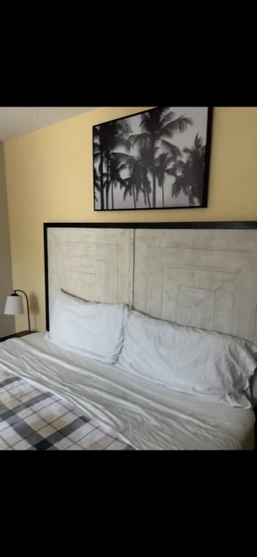 Building Photo - 108 Flint St