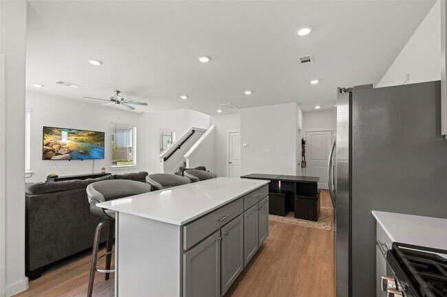 Building Photo - 31931 Abington Vlg Wy