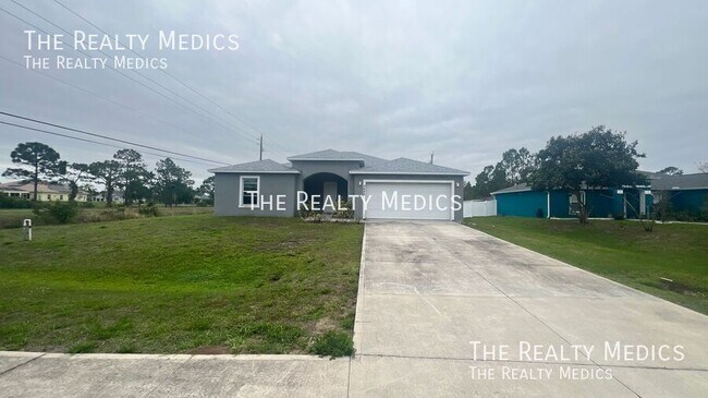 Building Photo - 2498 Cogan Dr