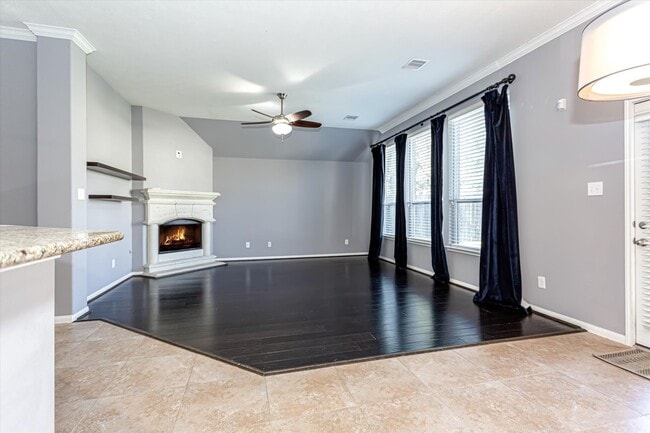 Building Photo - 14322 Baron Creek Ln