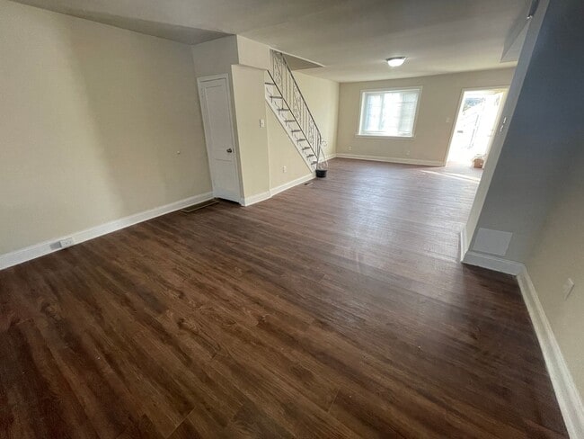 Building Photo - BRAND NEW 3 BED 2.5 BATH HOME FOR RENT.