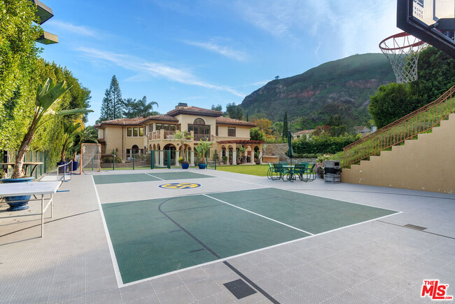 Building Photo - 17771 Cll De Palermo