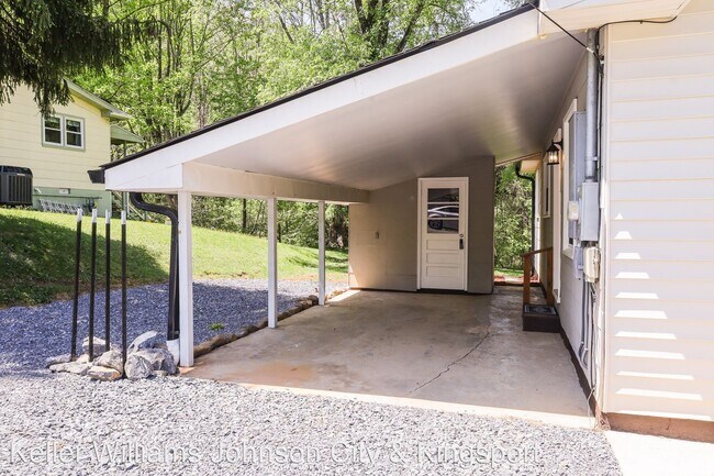 Building Photo - 2 br, 1 bath House - 617 Range St