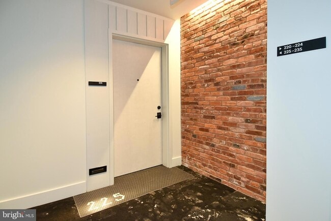 Building Photo - 57 N Street NW Unit UNIT 225