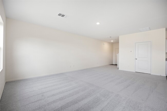 Building Photo - 8807 Vacek Xing Wy