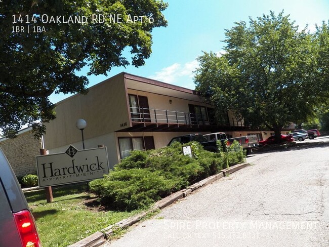 Building Photo - 1414 Oakland Rd NE