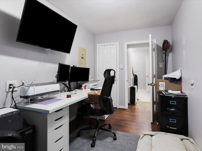 Building Photo - 8324 2nd Ave