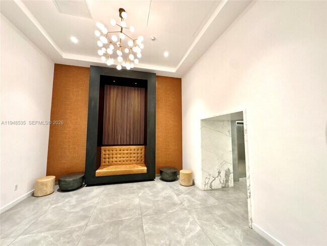 Building Photo - 350 S Miami Ave