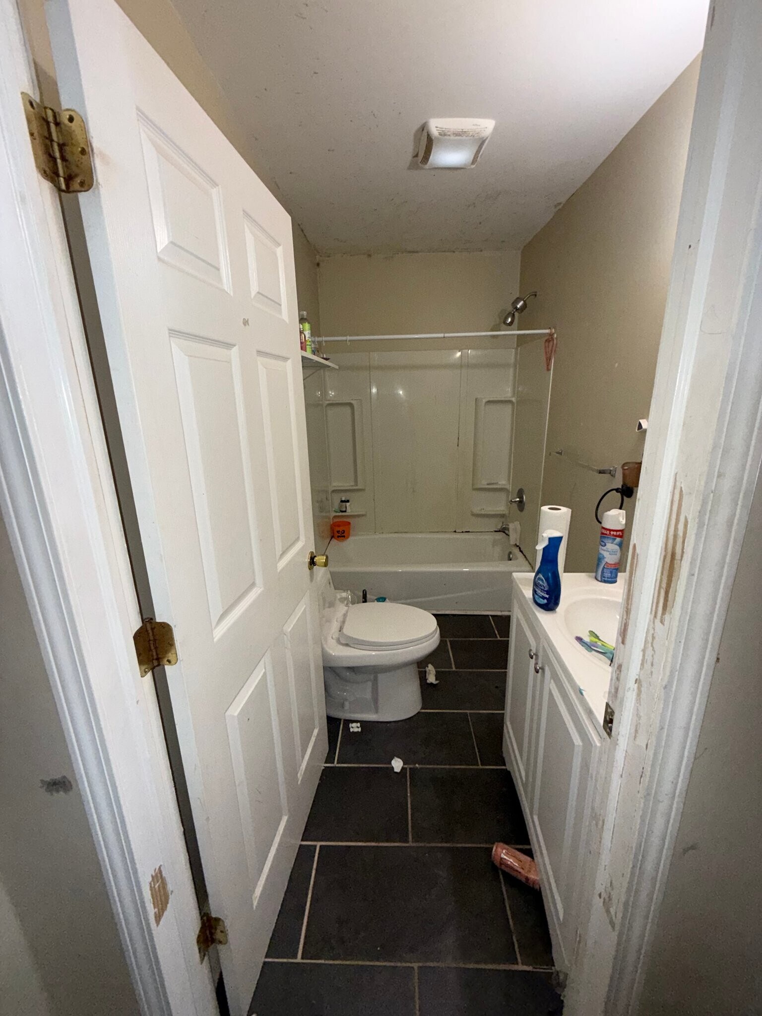 Building Photo - 1309 Barney Ave