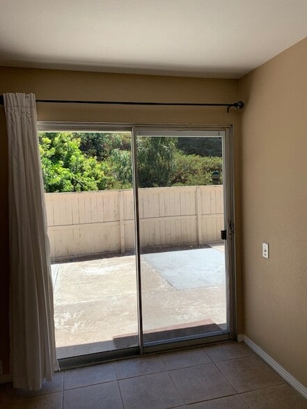 FROM LIVING ROOM TO PATIO - 10157 Caminito Jovial