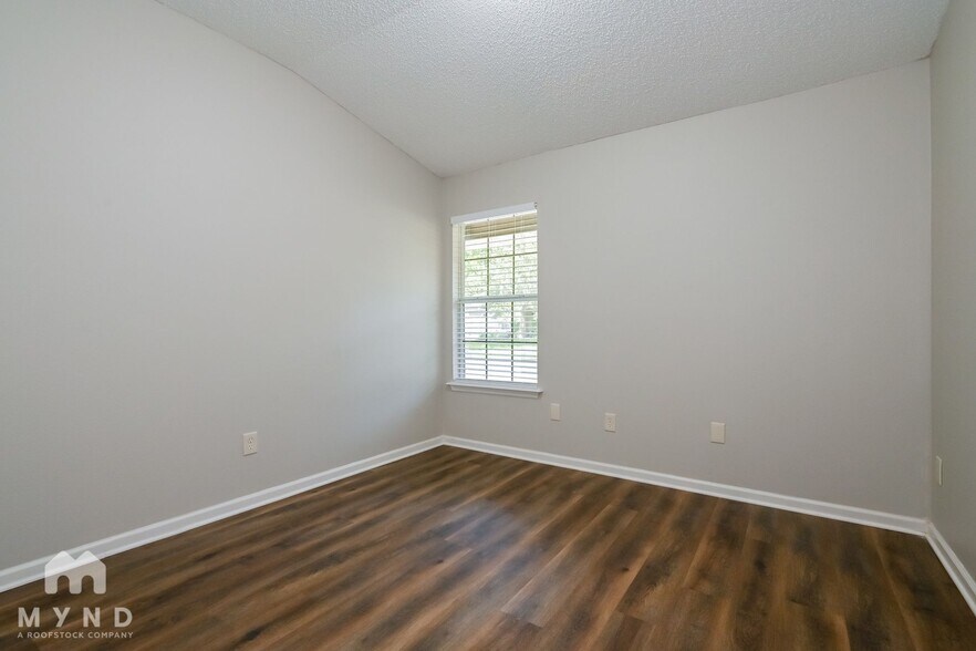 Building Photo - 836 Bonaparte Landing Ct