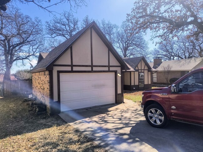 Building Photo - Charming Home with Modern Updates & Serene...