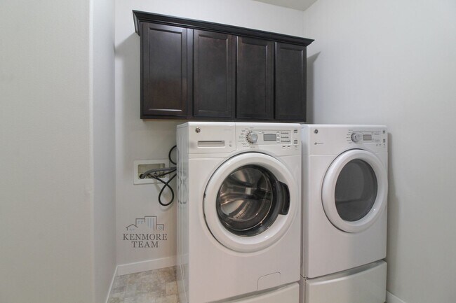 Building Photo - 5038 W 28th Ave