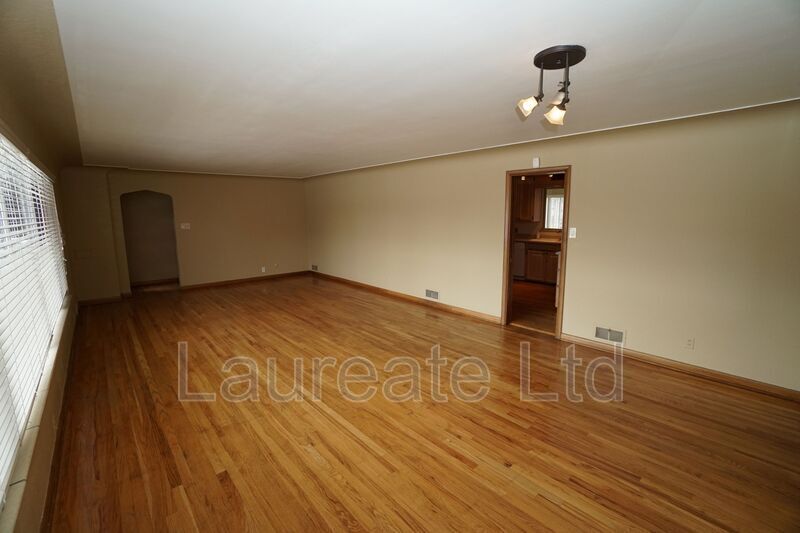 Building Photo - 1155 Eudora St