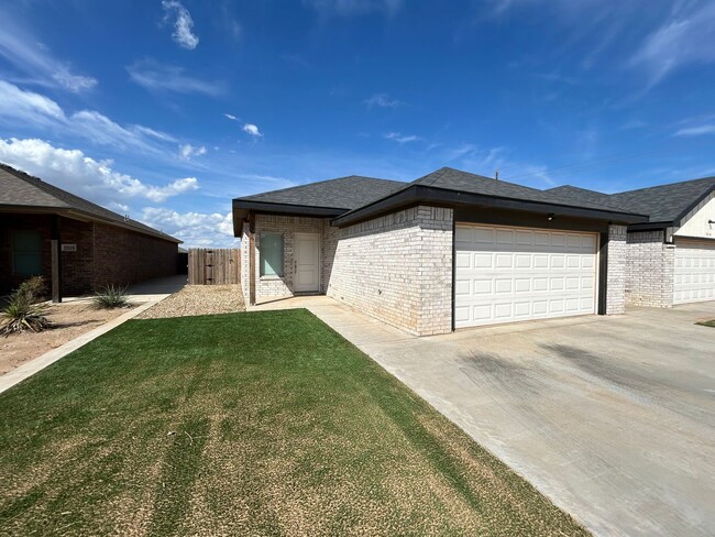 Building Photo - Beautiful 3/3 Home Located in North Lubbock