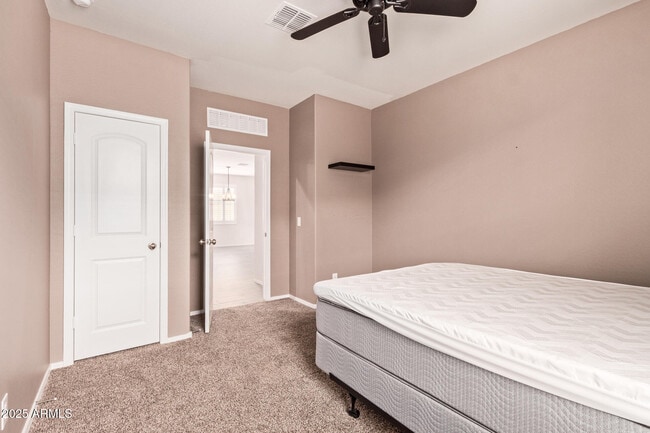 Building Photo - 10623 E Sunflower Ct