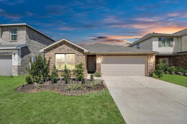 Primary Photo - 13318 Villa Sola Dr