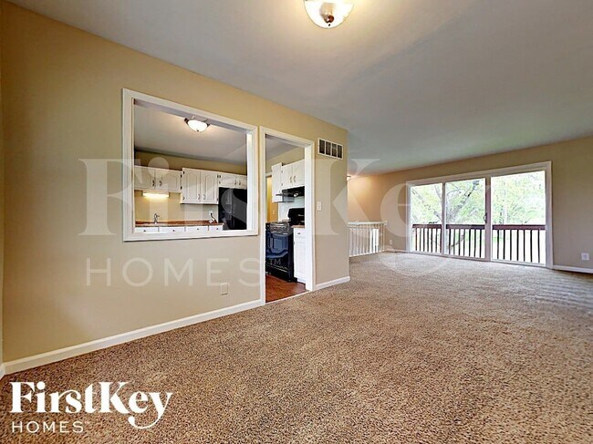 Building Photo - 1838 Ashwood Ln