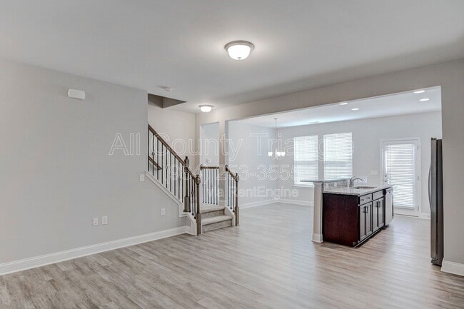 Building Photo - 1364 Scholar Dr