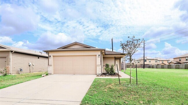 Building Photo - 12323 Skyview Manor Dr