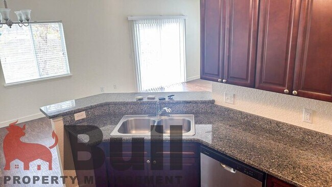 Building Photo - 1288 Evergreen Ct