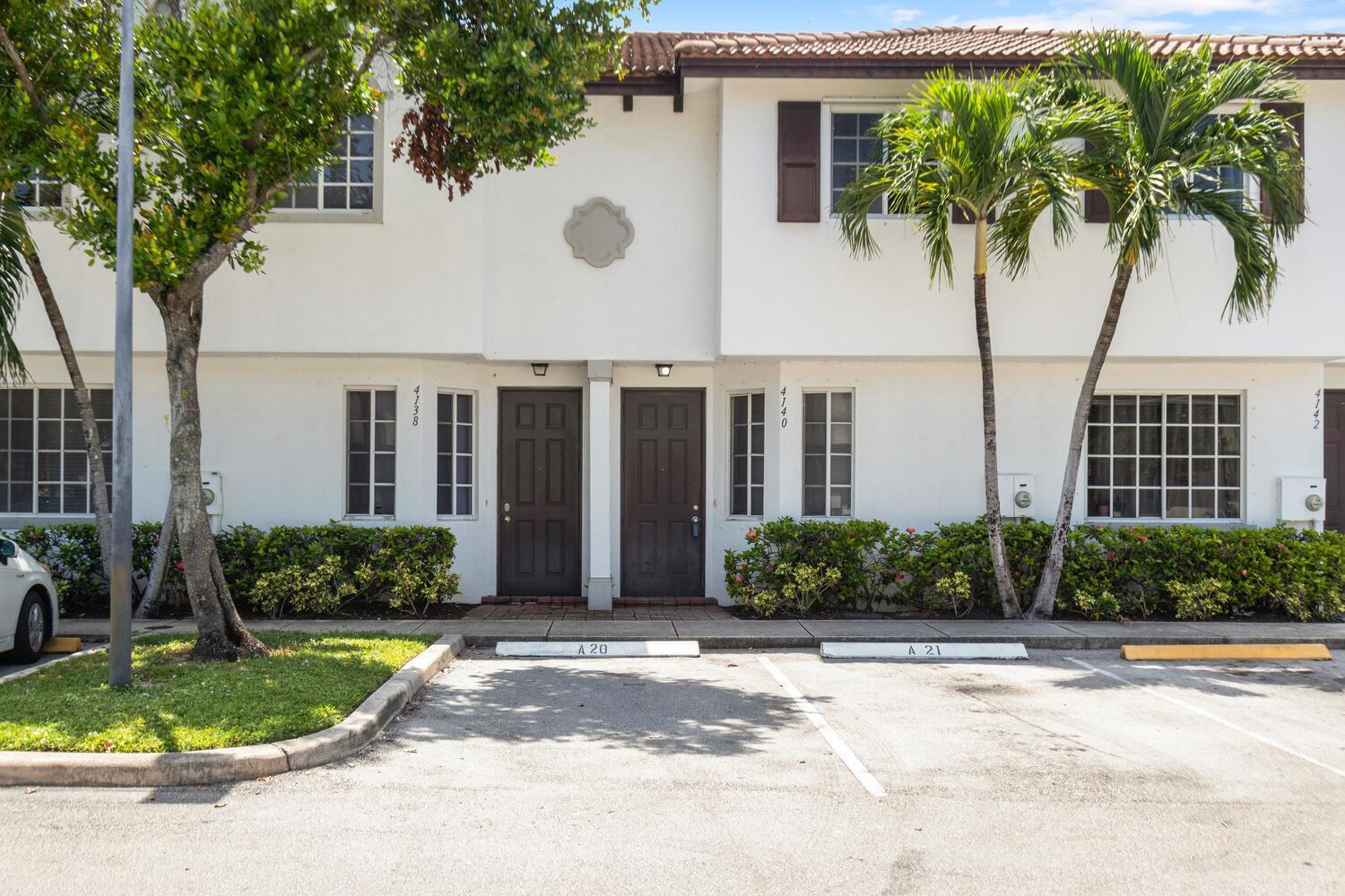 Building Photo - 4140 Napoli Lake Dr