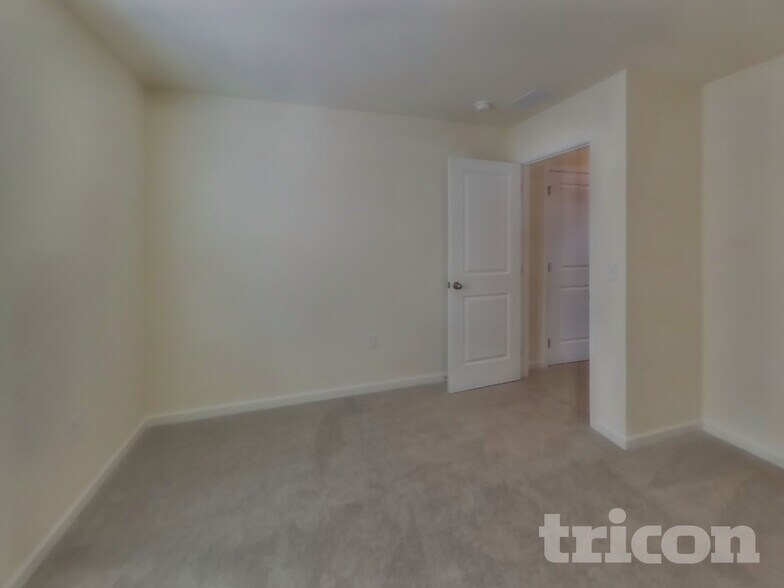 Building Photo - 305 Nasturtium Wy