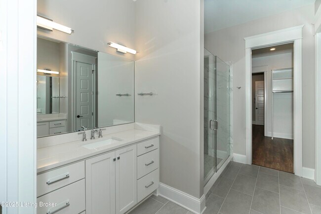 Building Photo - 12115 River Beauty Loop