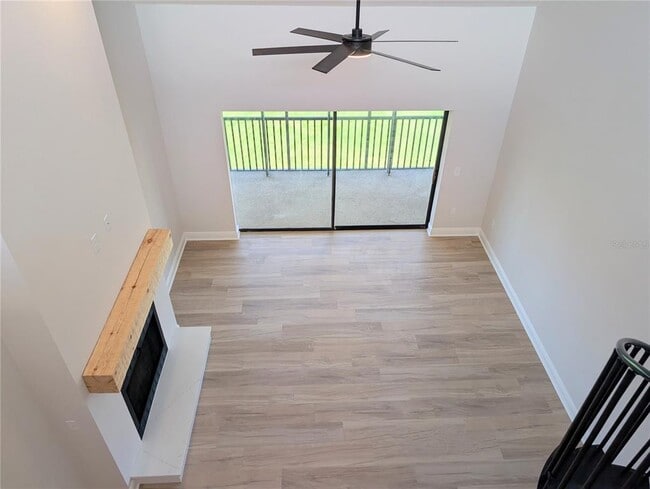 Building Photo - 3850 Mariners Walk