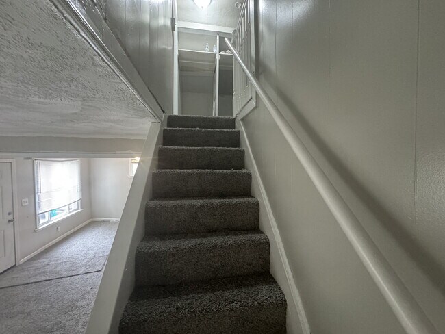 Building Photo - 3251 Spruce St