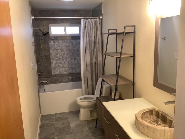 Building Photo - Rare Rental- Fully Renovated Classic in Ca...