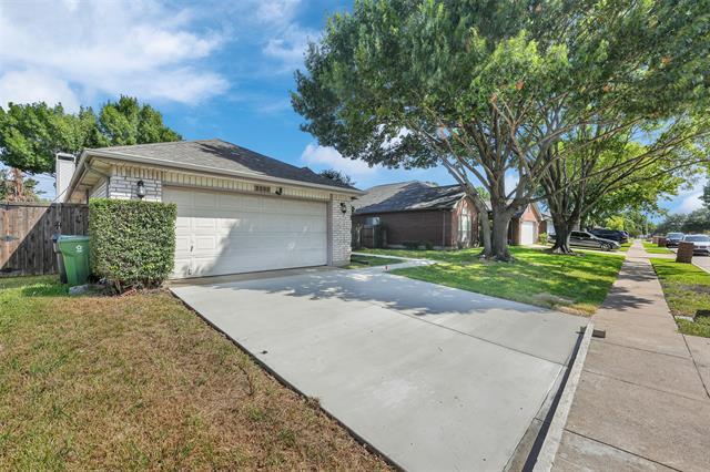 Building Photo - 2305 Brisbane Dr