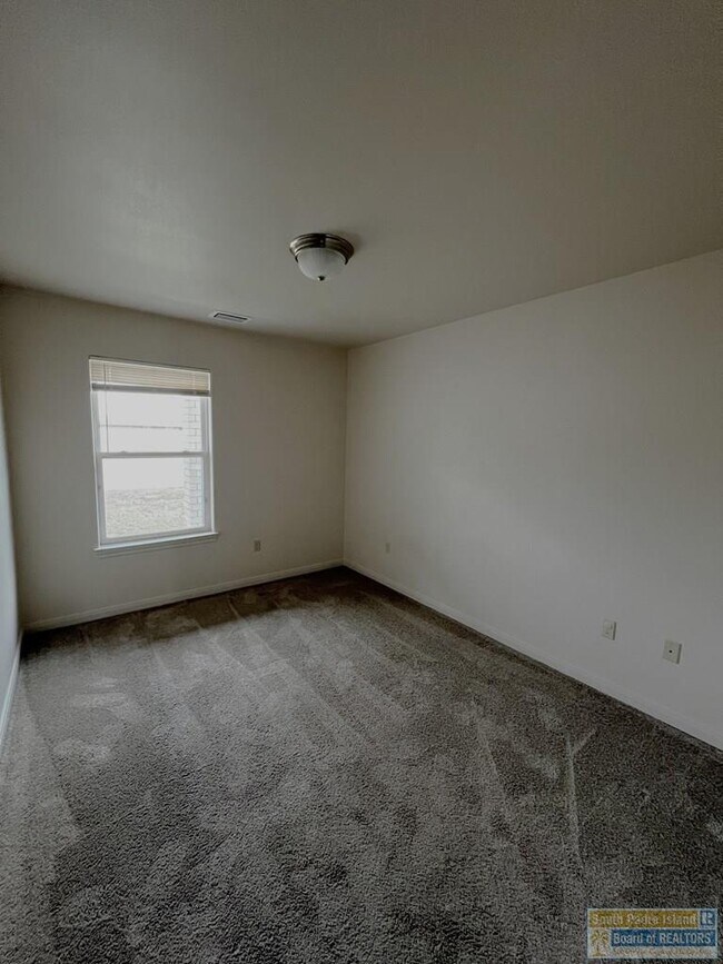 Building Photo - 4925 Ruidoso Pl