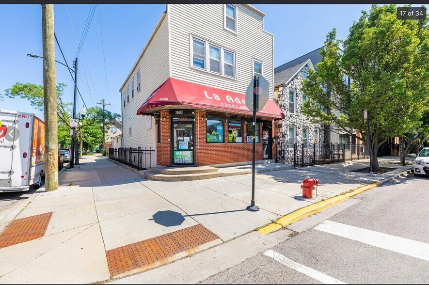 Building Photo - 2058 W 19th St
