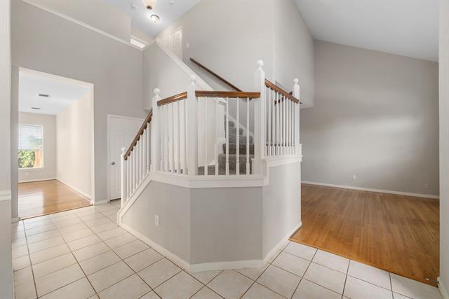 Building Photo - 3019 Trailwood Dr
