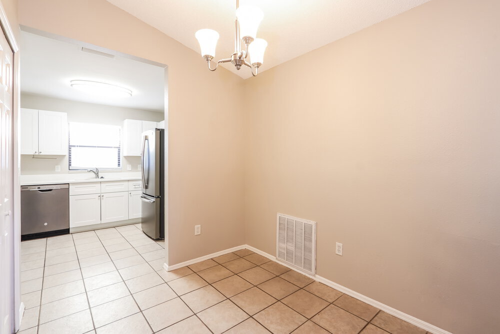 Building Photo - 1406 Woodstork Dr