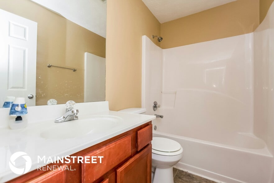 Building Photo - 4329 Grant Forest Cir