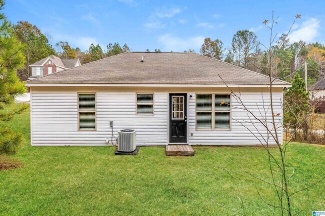 Building Photo - 1030 Moonlite Dr