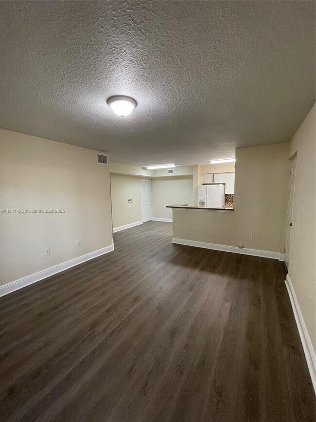 Building Photo - 15400 SW 284th St