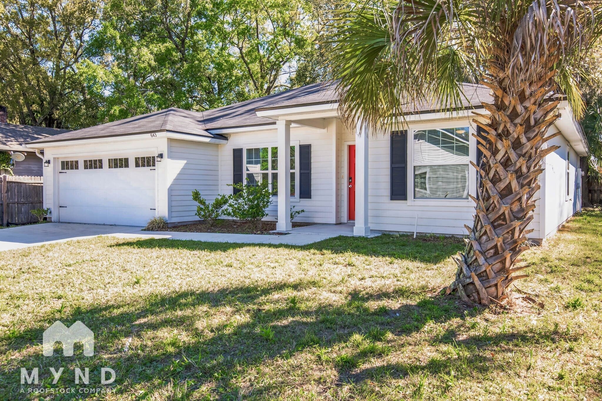 Building Photo - 643 Locust St