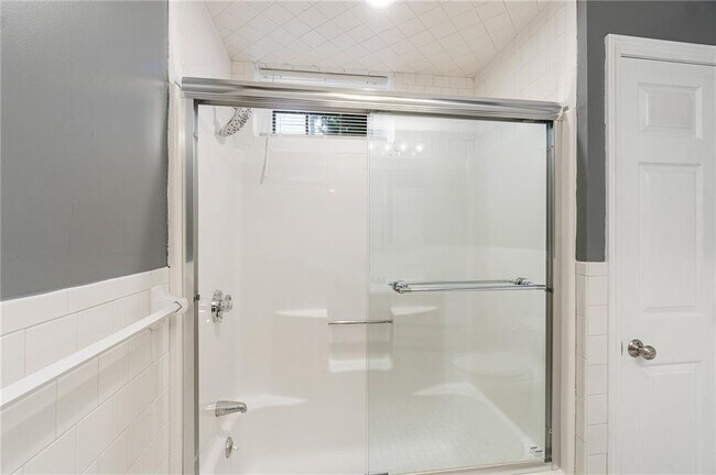 Building Photo - 71 Benefit St