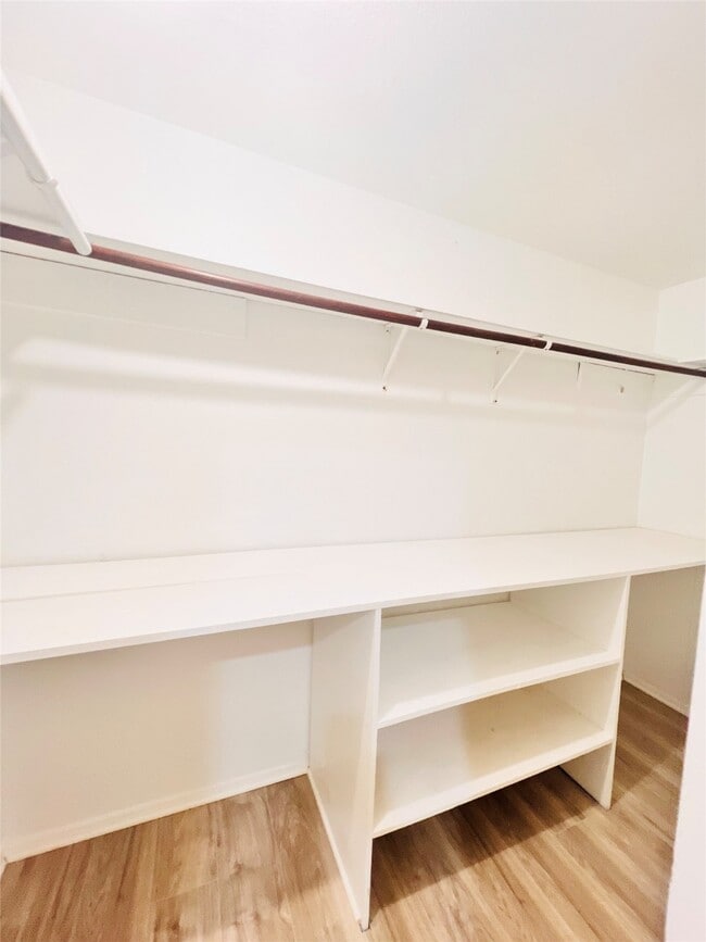 Building Photo - 8815 Brummel Dr