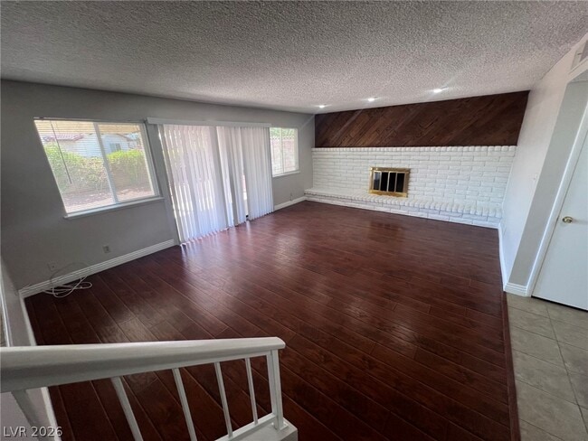 Building Photo - 3850 S Spitze Dr