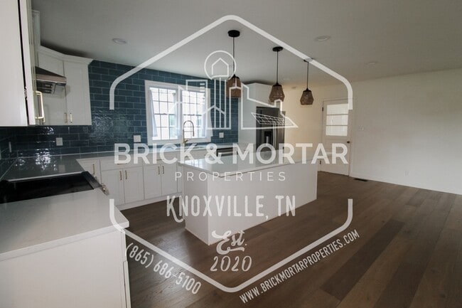 Building Photo - 1416 Myart Ln